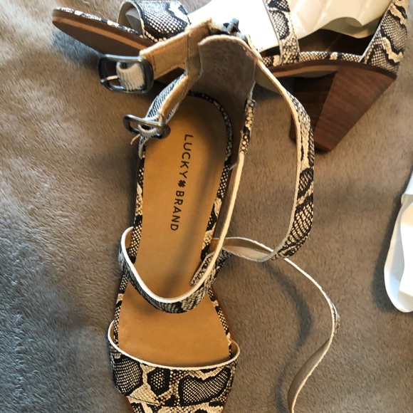 Lucky Brand 🍀 Women’s High Heels - Picture 11 of 12